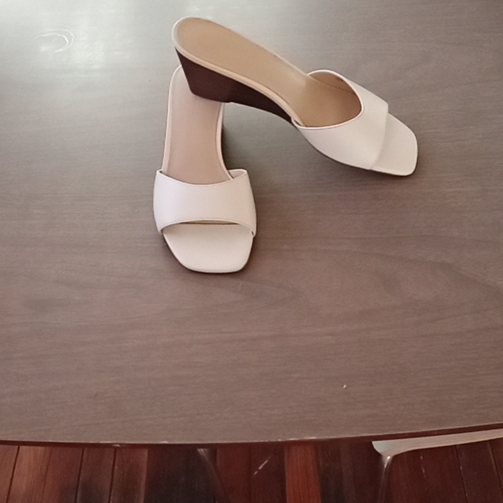 Ann Taylor ivory leather wedge slides